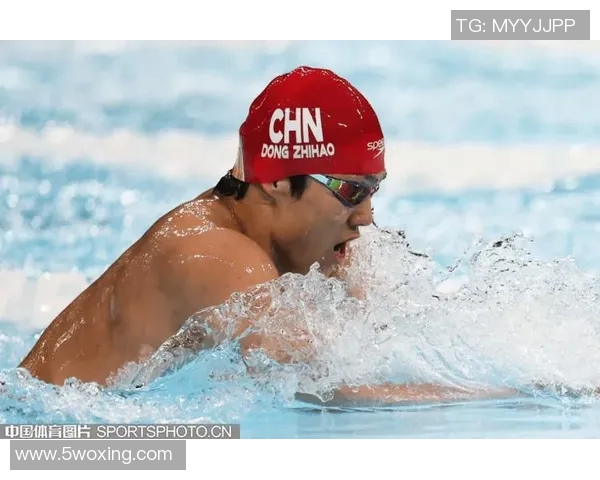 世界游泳纪录保持者的传奇故事与创新突破解析