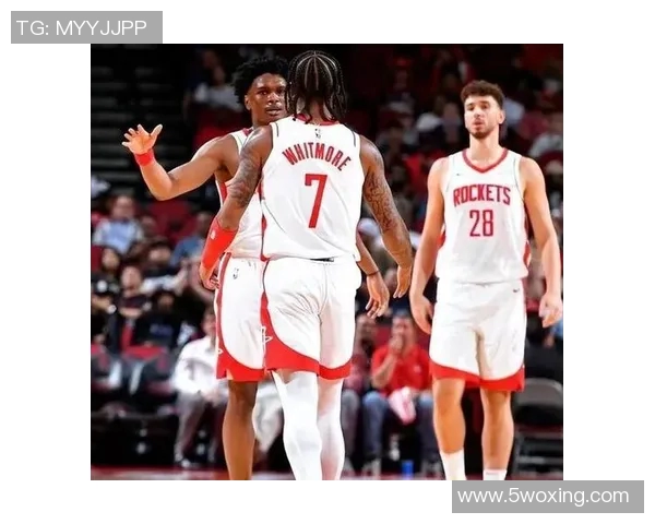 火箭与雷霆第四场激战回顾CCTV精彩赛事全程直播分析