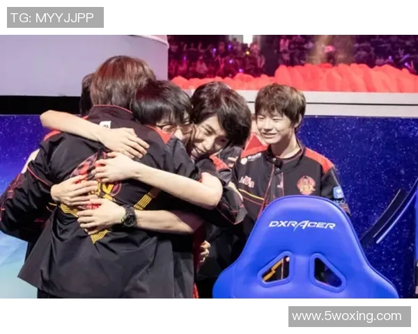 国际邀请赛特别报道：FPX从逆境中崛起的奋斗历程与荣耀之路