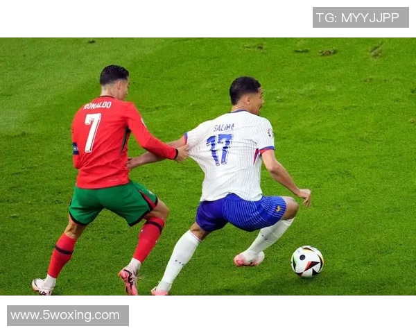 足球世界新纪元：战术革新与球员发展引领未来竞技潮流