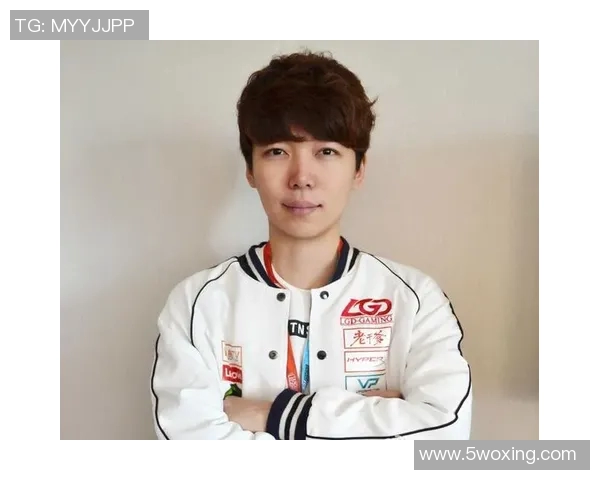 专访周芳：深入探讨英雄联盟如何赢得全球玩家的心与市场的成功秘诀